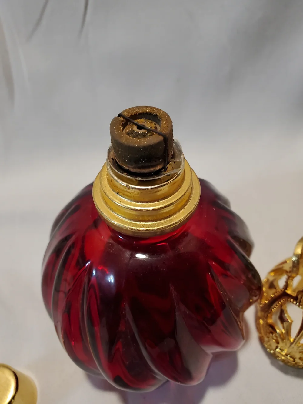 Alexandria's Ruby Spiral Catalytic Effusion Fragrance Lamp TLP-G-RED - Mint/Comp